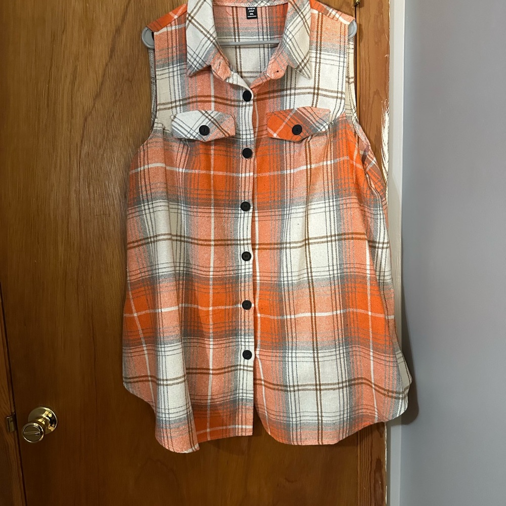 SHEIN Orange Plaid Sleeveless Vest
